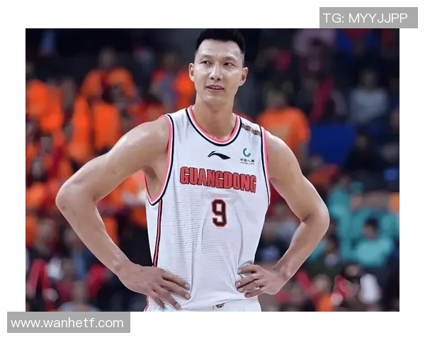 易建联:从篮球场上的传奇到生活中的榜样,如何影响年轻一代的成长与梦想